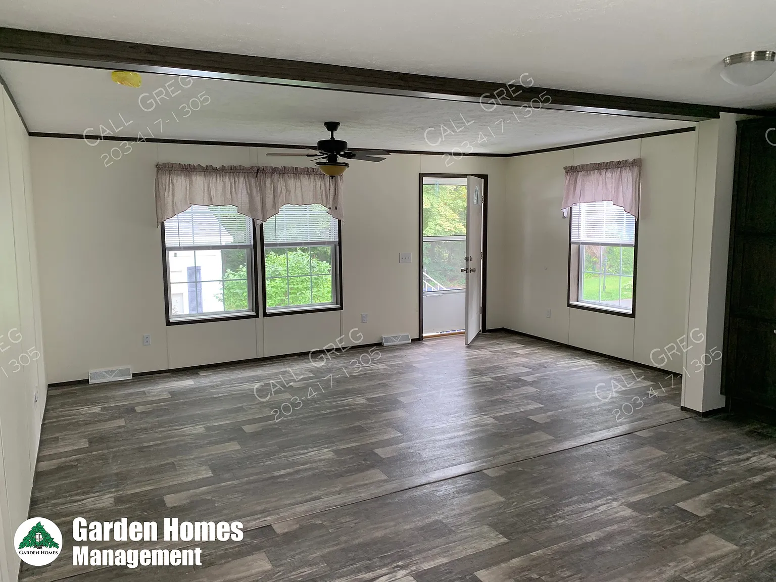 3 bed, 1152 sqft, $2,350 — Photo 3