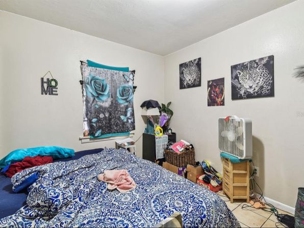 tampa-florida-444513852 picture