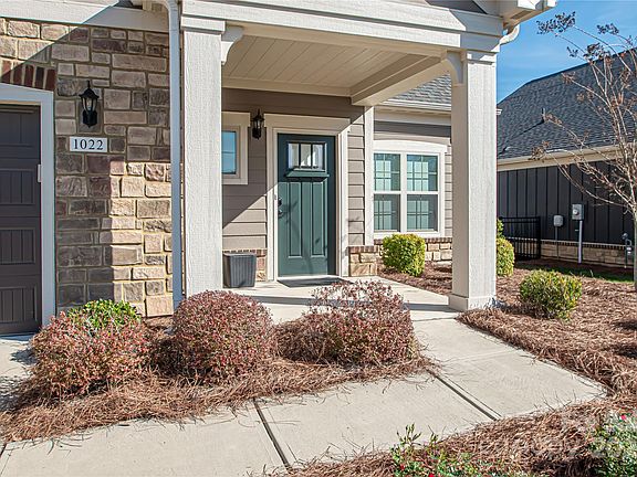 2nd image of 1022 Galloway Dr
