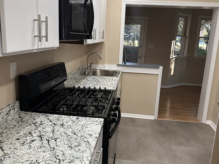 627 Walker Ave — Photo 15