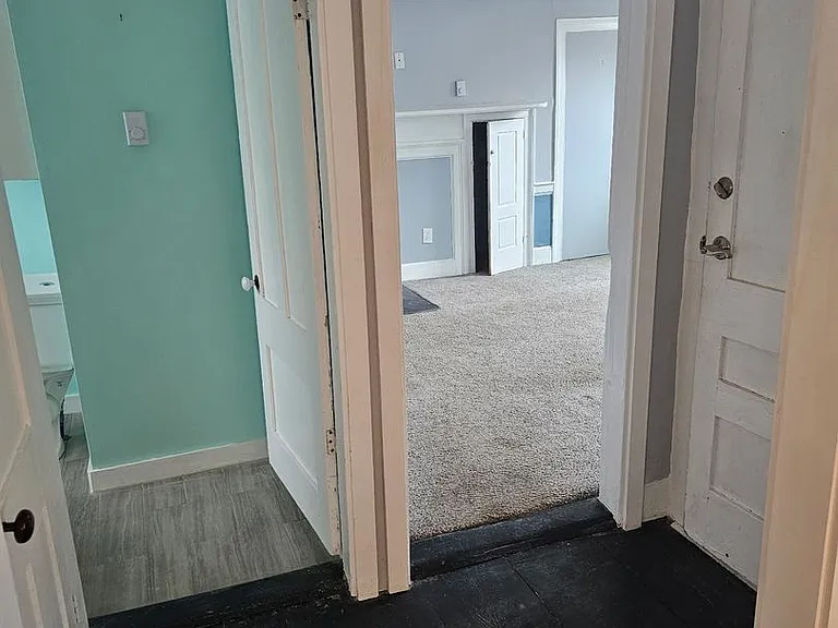 26 State St — Photo 15