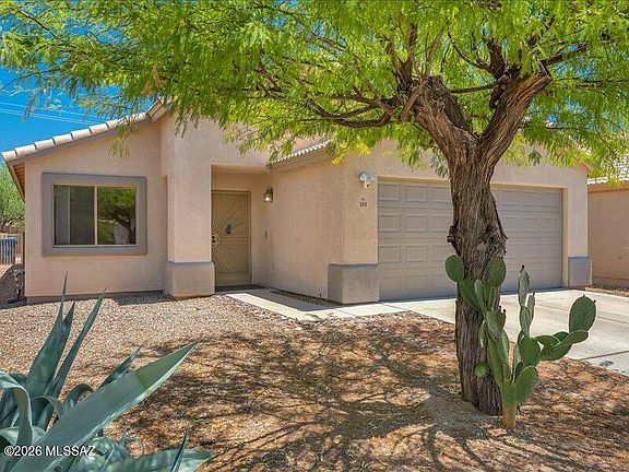 2nd image of 2818 W Medallion Dr