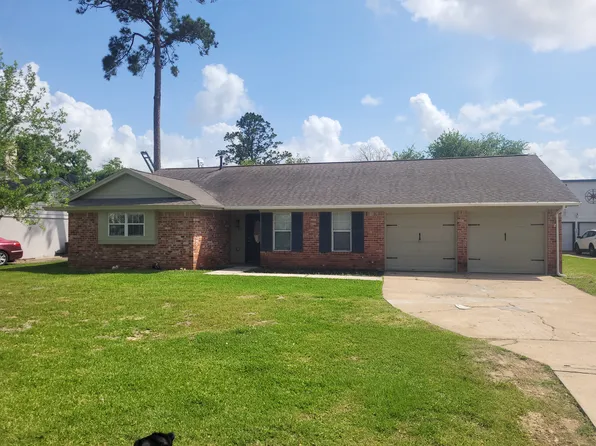 611 Baywood St, Shoreacres, TX 77571