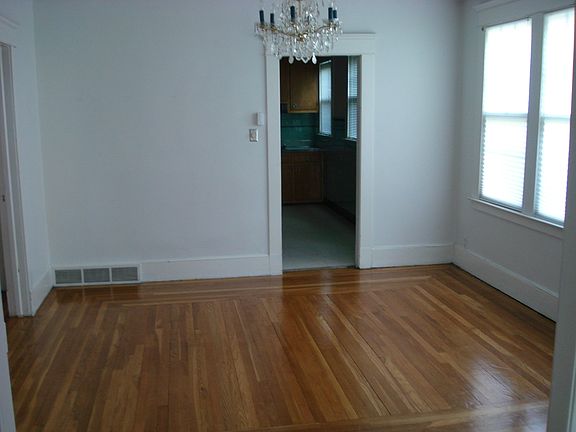 2nd image of 65-67 Beacon St #2