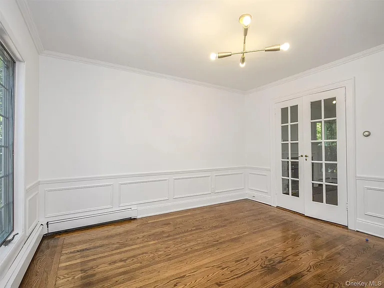 121 Hillcrest Ave — Photo 11
