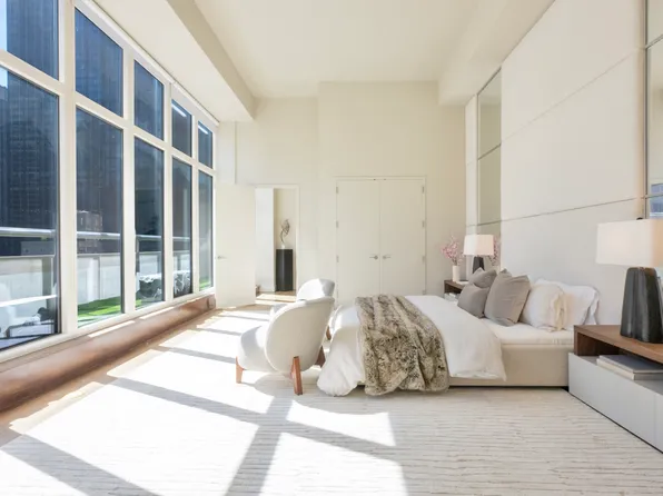 33 West 56th Street image 11 of 20