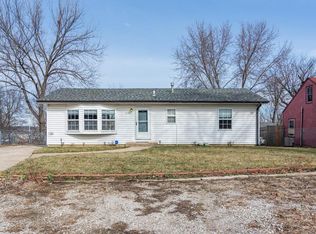 5224 Klamm Rd, Kansas City, KS 66106
