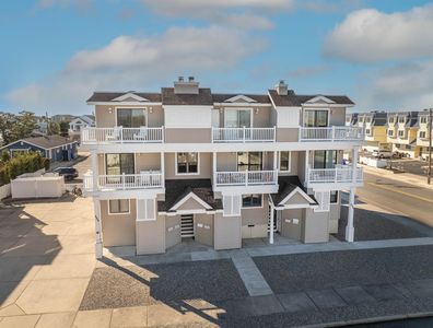 286 16th St APT 3, Avalon, NJ, 08202