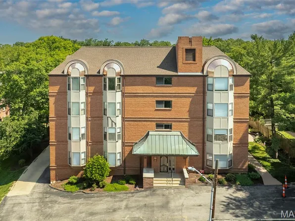 415 W Jefferson Ave APT 301, Saint Louis, MO 63122