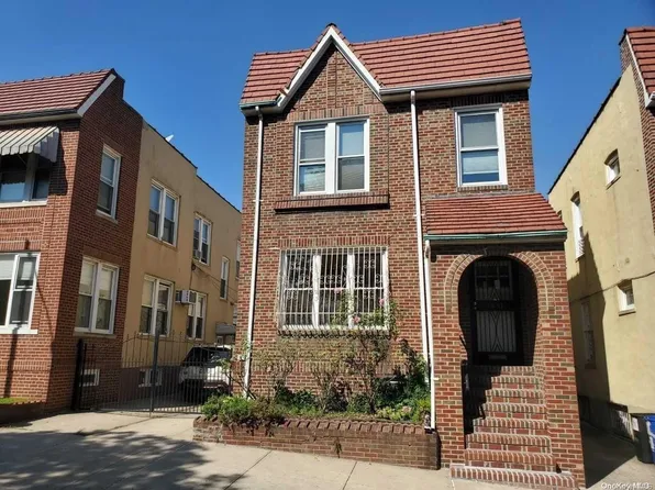 88-51 82nd Avenue, Glendale 11385