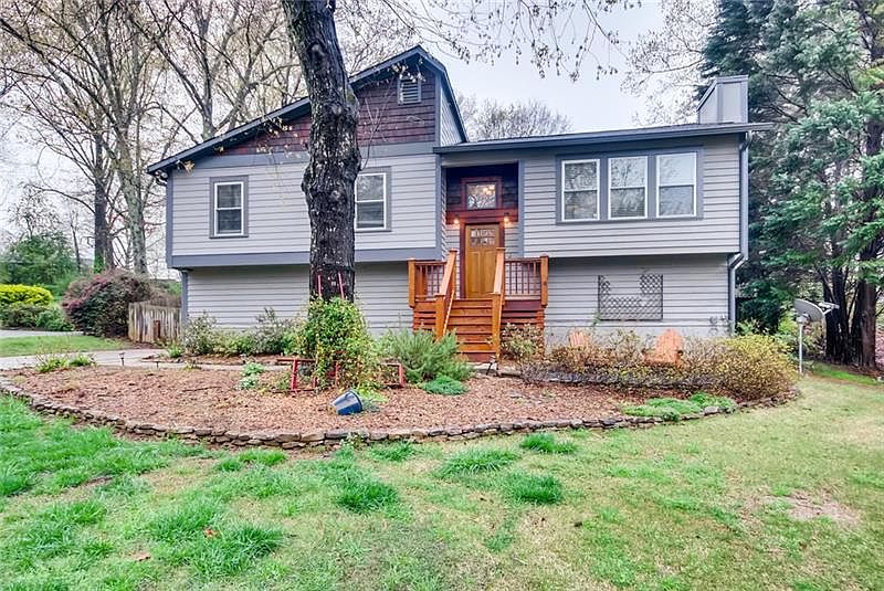 1st image of 363 Doeskin Ln SE