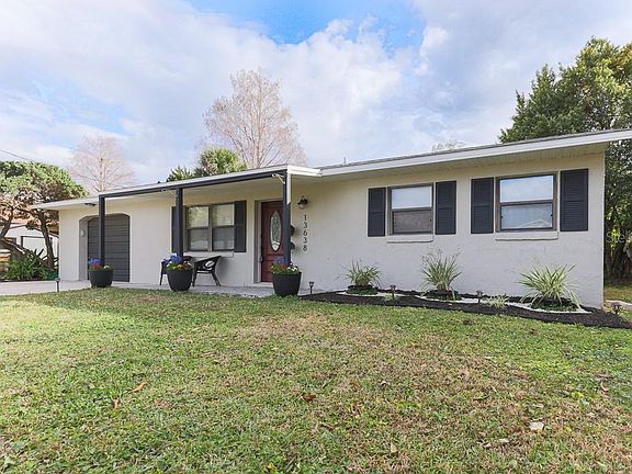 4th image of 13638 Country Club Dr