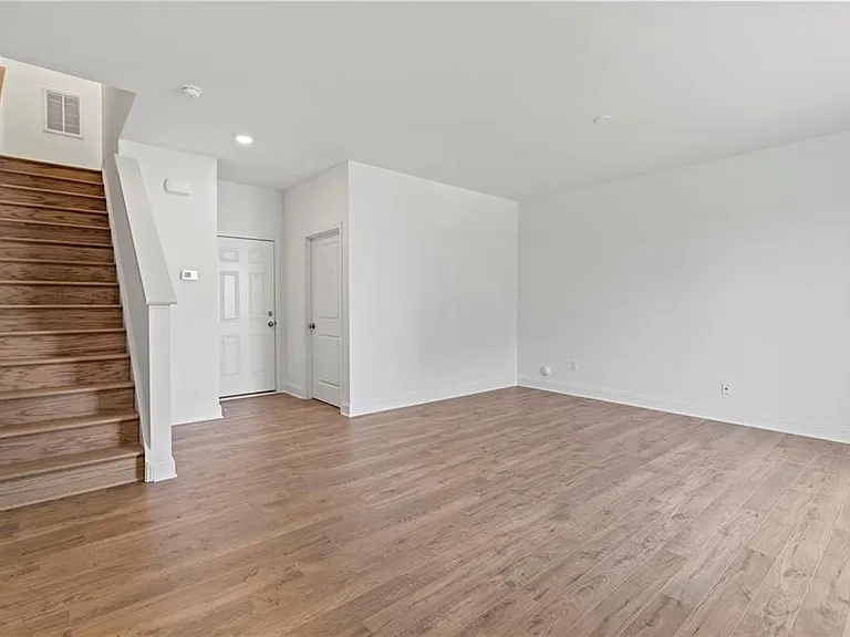 15320 Oasis Sun Aly #67 — Photo 3