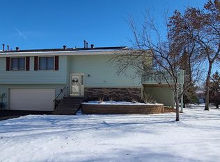 11172 Xavier Ct, Bloomington, MN 55437