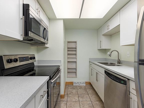 4th image of 6785 E Arizona Ave APT D