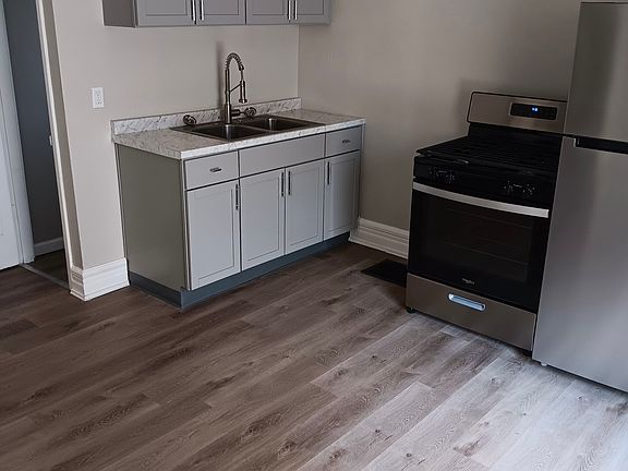 4th image of 115-117 E Foraker Ave #115-1
