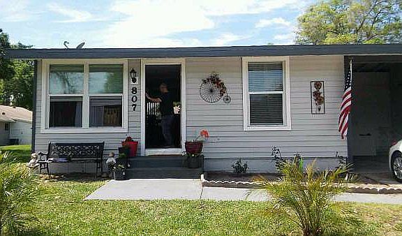 2nd image of 807 Lincoln Pkwy