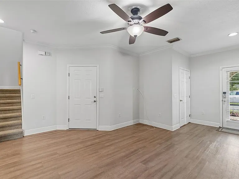 3125 Santorini Ct — Photo 6