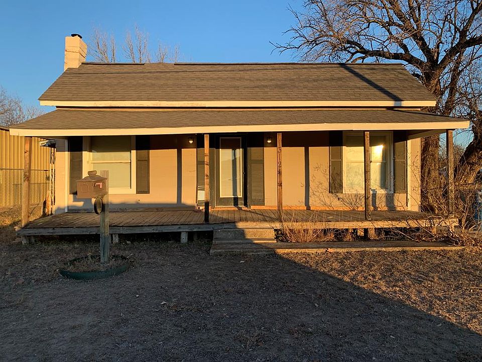 1st image of 1312 Water St