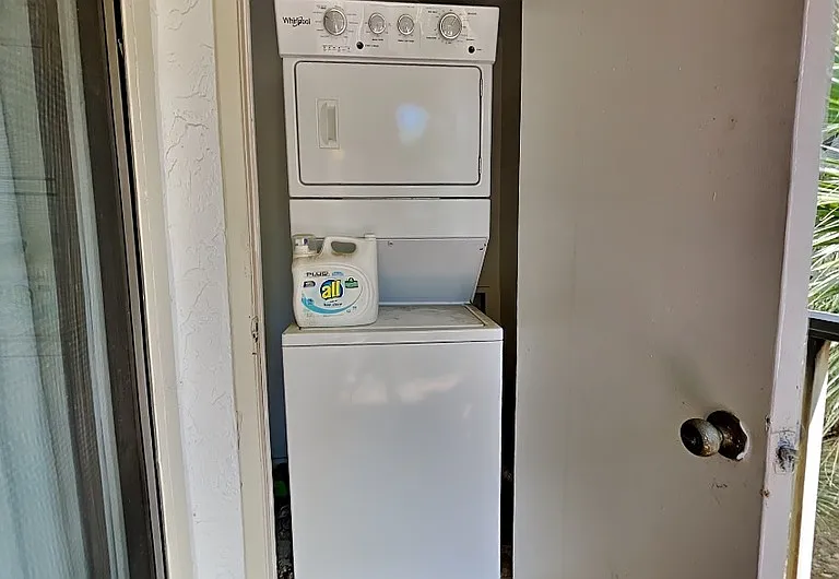 3102 W Horatio St #24 — Photo 12
