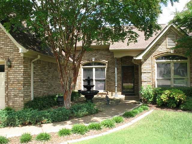 1st image of 7542 Cordova Club Dr E