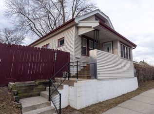 153 W Howard Ave, Milwaukee, WI 53207