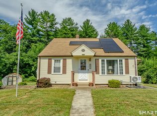 8 Norman Ave, Thompson, CT 06277