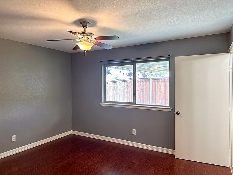 55343 Thrush Dr — Photo 16
