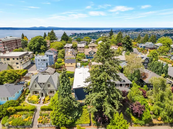 1519 5th Ave W APT 1, Seattle, WA 98119