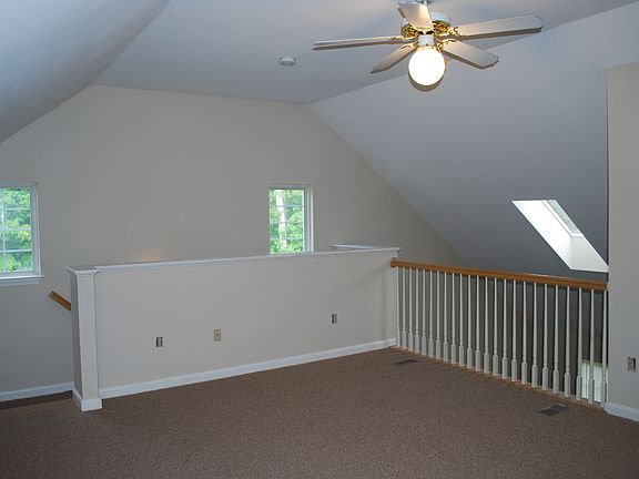 3rd image of 401 Stafford Glen Ct
