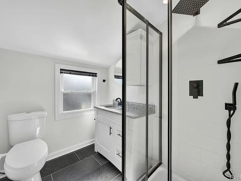 453 Manatee Ave #2 — Photo 7