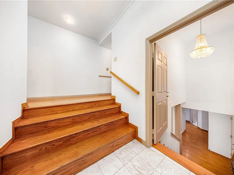 2831 Steeplechase Ln — Photo 6