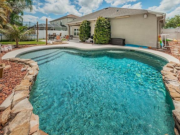 3rd image of 12011 Mountbatten Dr