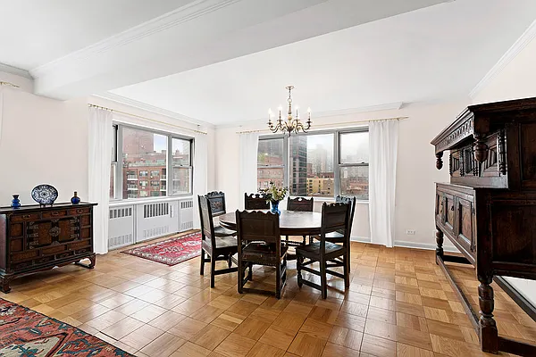 Sold by Corcoran | media 14