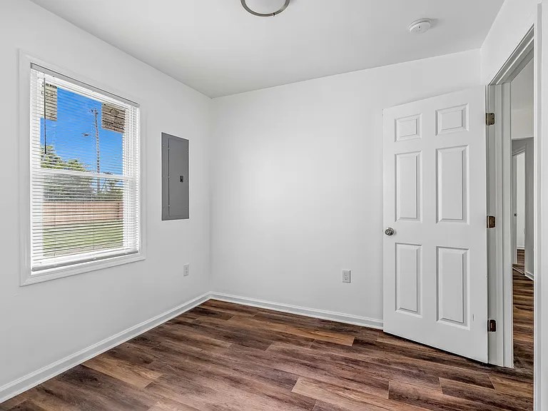 3175 Mensi St — Photo 13