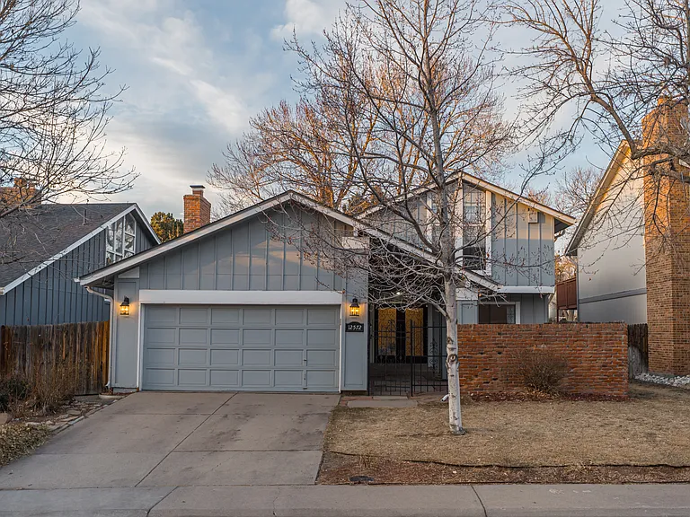12572 E Bates Cir — Photo 23