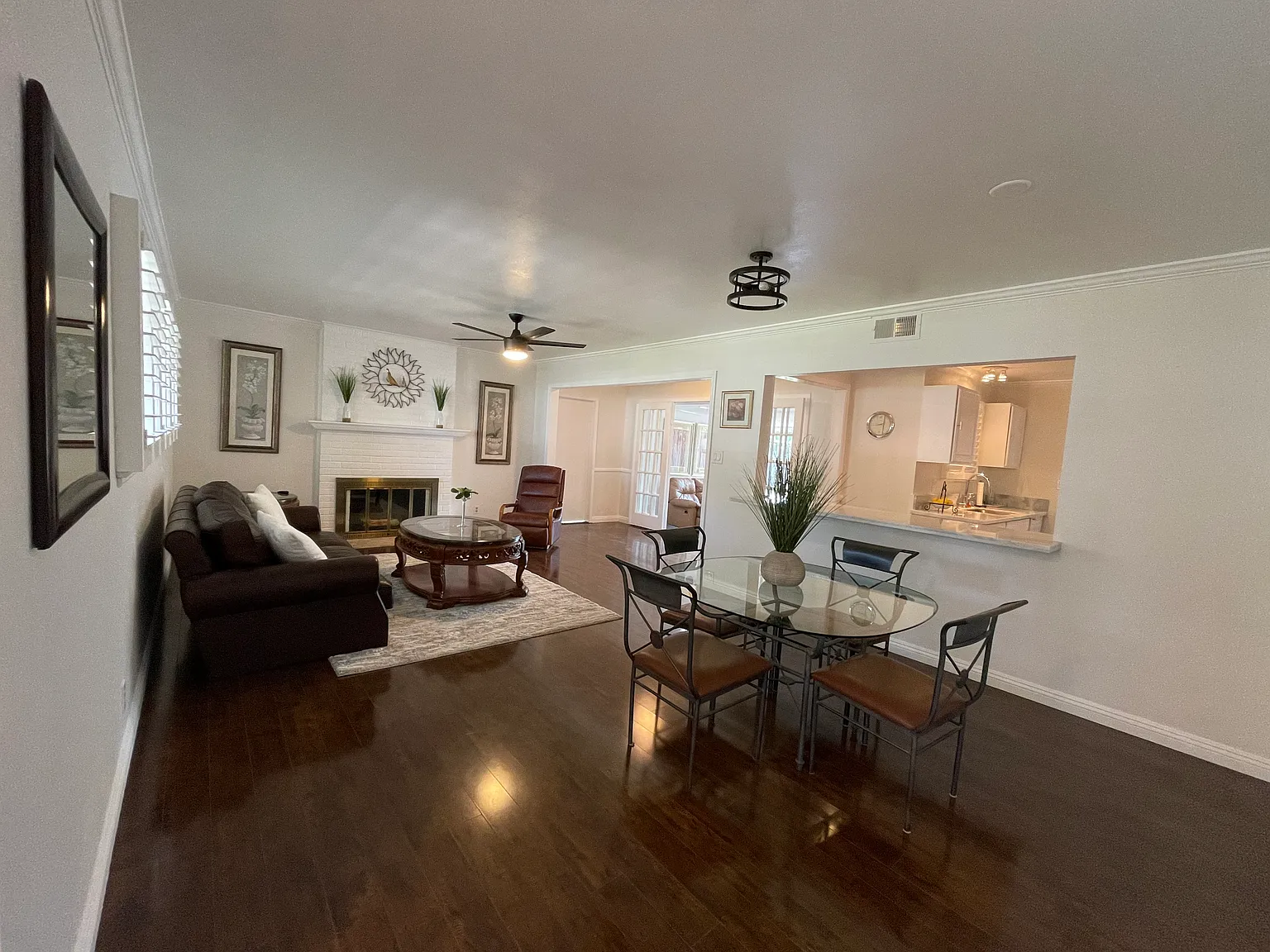 2 bed, 1600 sqft, $3,150 — Photo 4