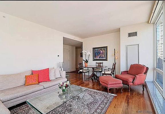4th image of 250 E 53rd St APT 3002