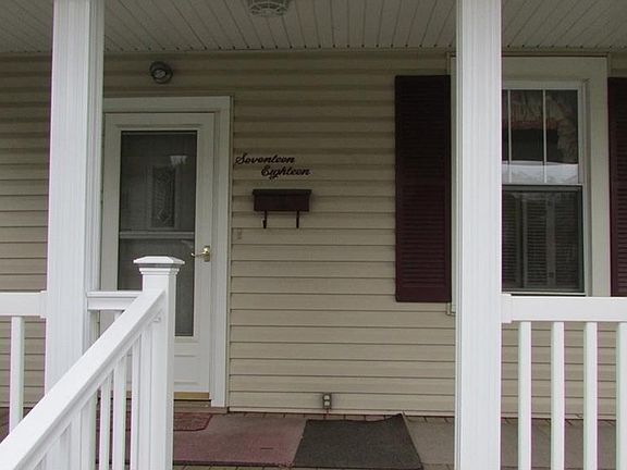 2nd image of 1718 Globe St