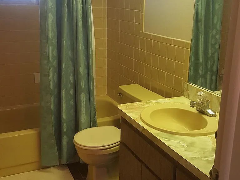 6108 Halifax Dr — Photo 9
