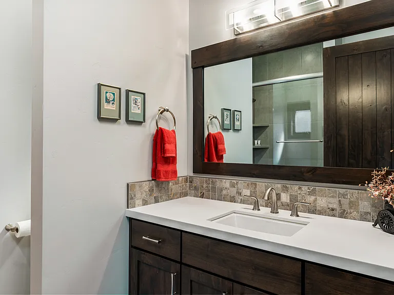 9265 Heartwood Dr — Photo 35