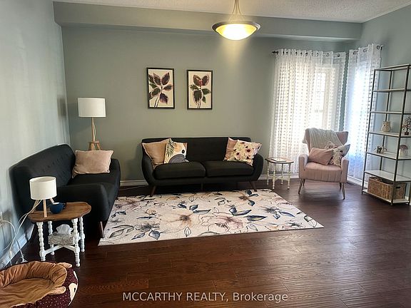 5th image of 516 Davis Dr
