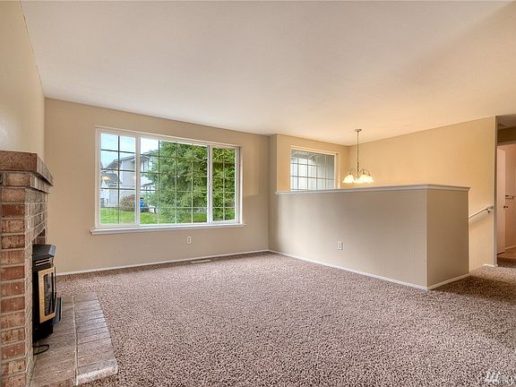 5th image of 7507 114th St E #A & B