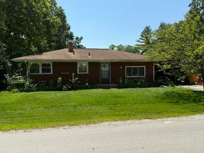 6100 Pershing Ave, Downers Grove, IL, 60516