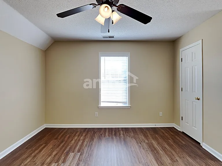 1400 Pendulum Dr N — Photo 15