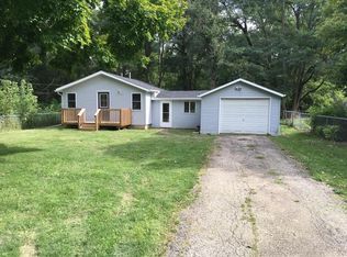 878 S Kim Moor Ave, Peoria, IL 61605