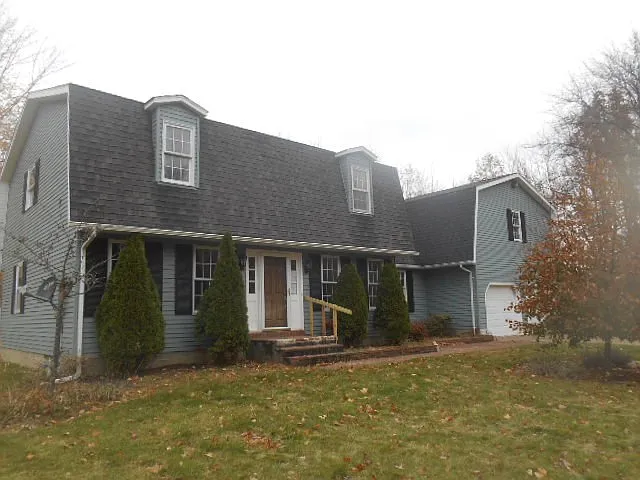 4102 Roxbury Rd photo 1