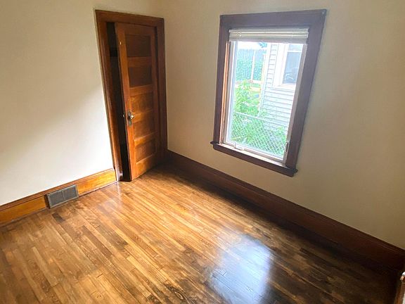 5th image of 3645 4th Ave S APT 4