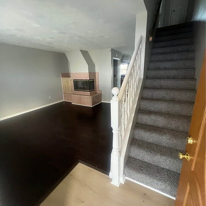 1st image of 763 Fairmont Ave