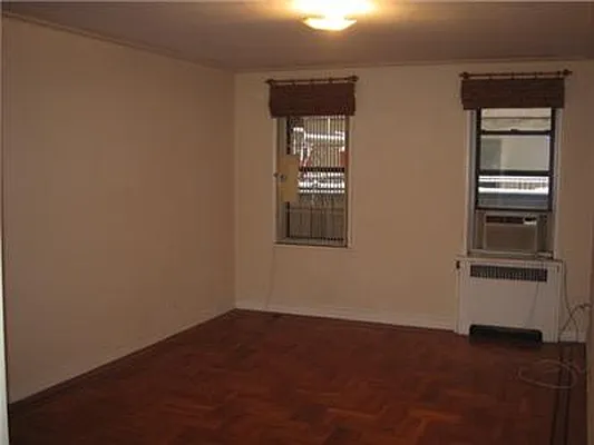 Rented by R New York | media 7